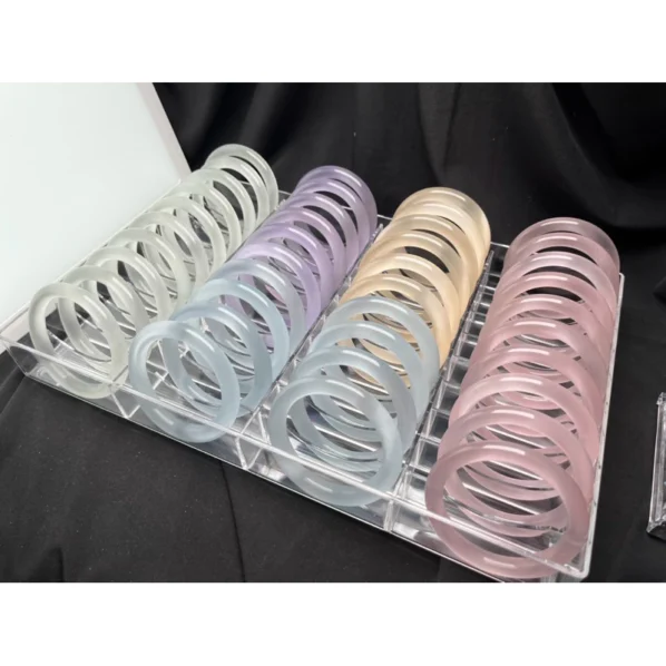 Cat's eye stone bracelet, beautiful color-changing cat's eye bracelet with sparkling effect.